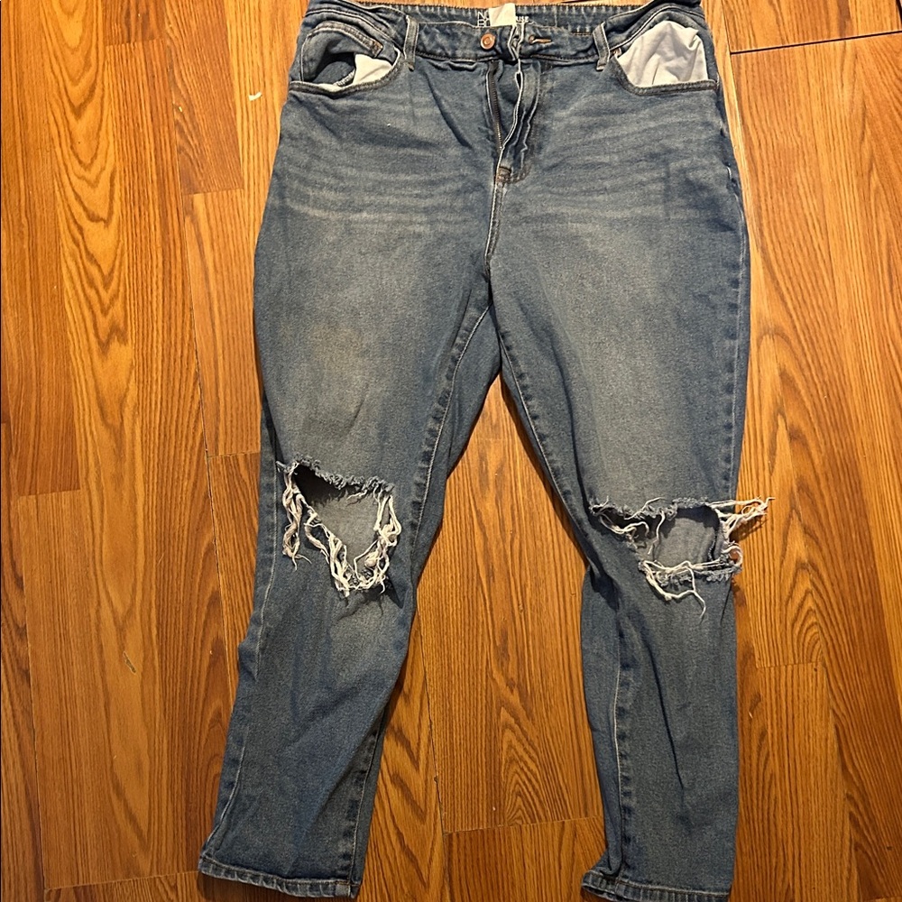 No Boundaries Blue Distressed Mom Jeans